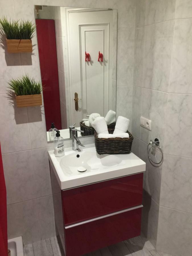 Apartamento En Pleno Centro Apartment A Coruna Bagian luar foto